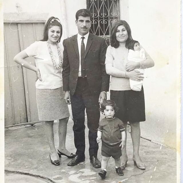 Foto van de week! Gemaakt in 1970
Mijn tante Samira (links), mijn ouders, mijn broer Jacob & mijn zus Maria.